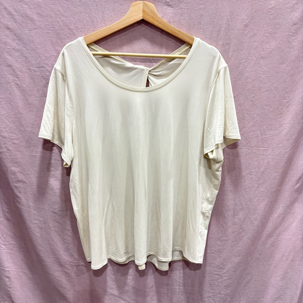 Lululemon Short Sleeve Shirt – Light Ivory / XL - Picture 2 of 6